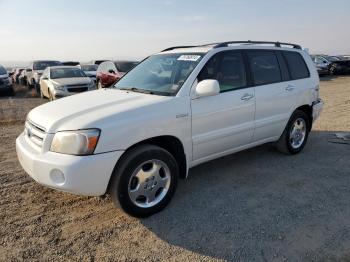  Salvage Toyota Highlander