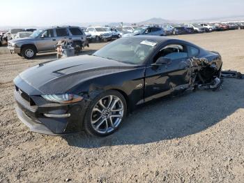  Salvage Ford Mustang