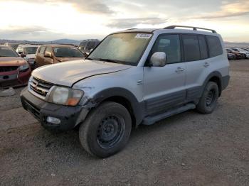  Salvage Mitsubishi Montero