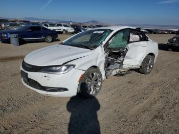  Salvage Chrysler 200