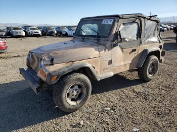  Salvage Jeep Wrangler