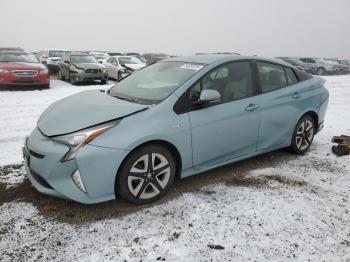  Salvage Toyota Prius