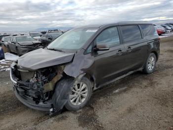  Salvage Kia Sedona