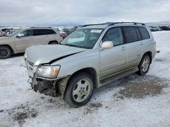  Salvage Toyota Highlander