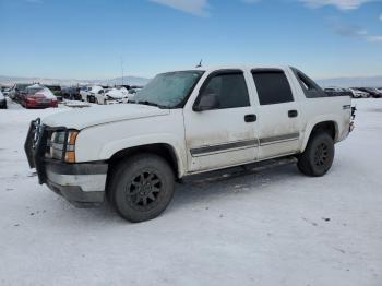  Salvage Chevrolet Avalanche