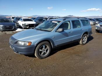  Salvage Volvo V70