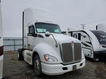  Salvage Kenworth T680