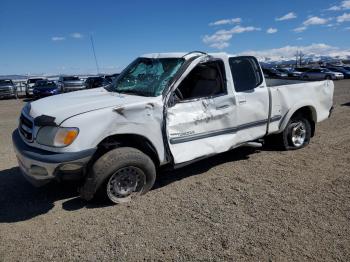  Salvage Toyota Tundra