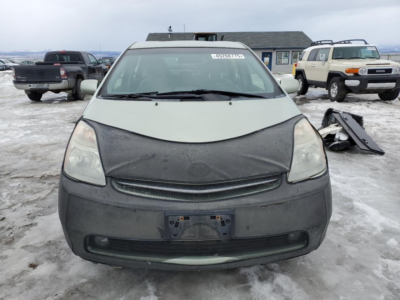 Toyota Prius Image 9