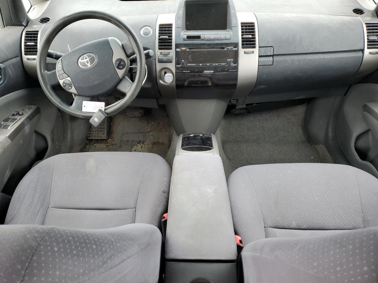 Toyota Prius Image 6