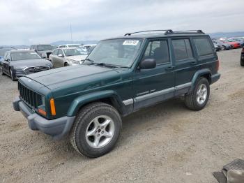  Salvage Jeep Grand Cherokee