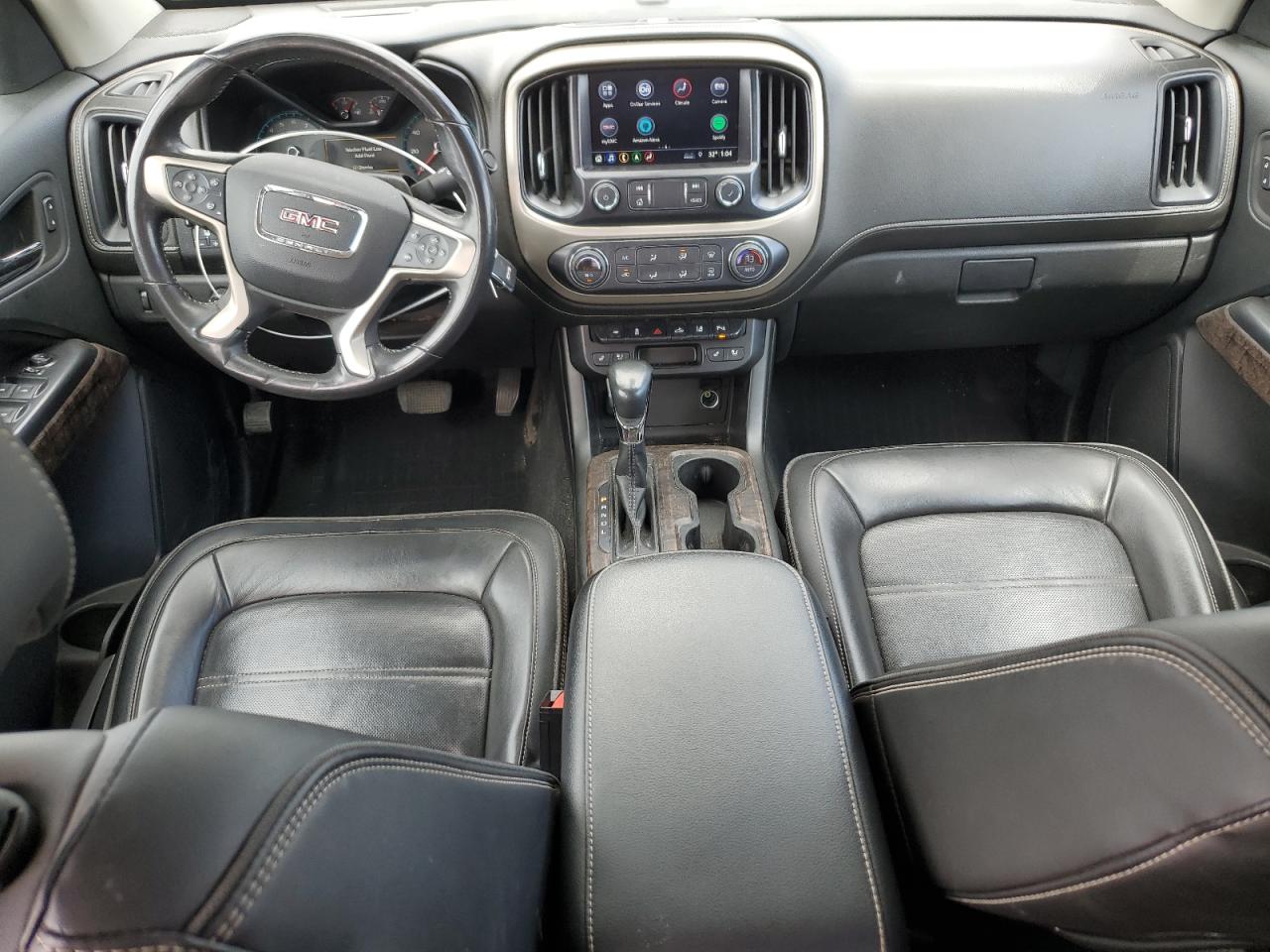 GMC Canyon Denali Image 8