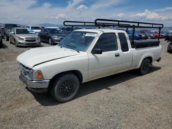  Salvage Toyota Pickup
