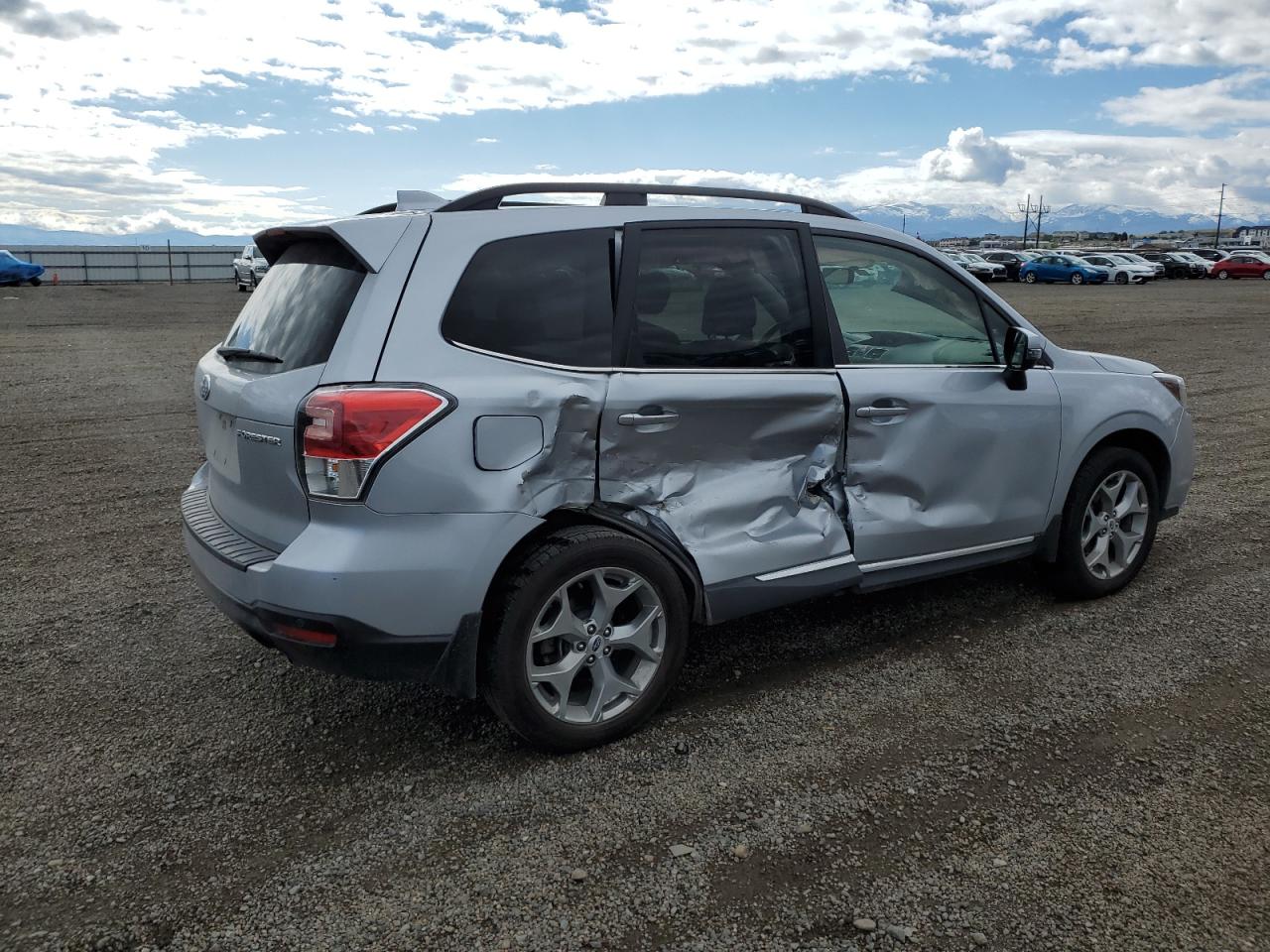 Subaru Forester 2.5i Touring Image 6