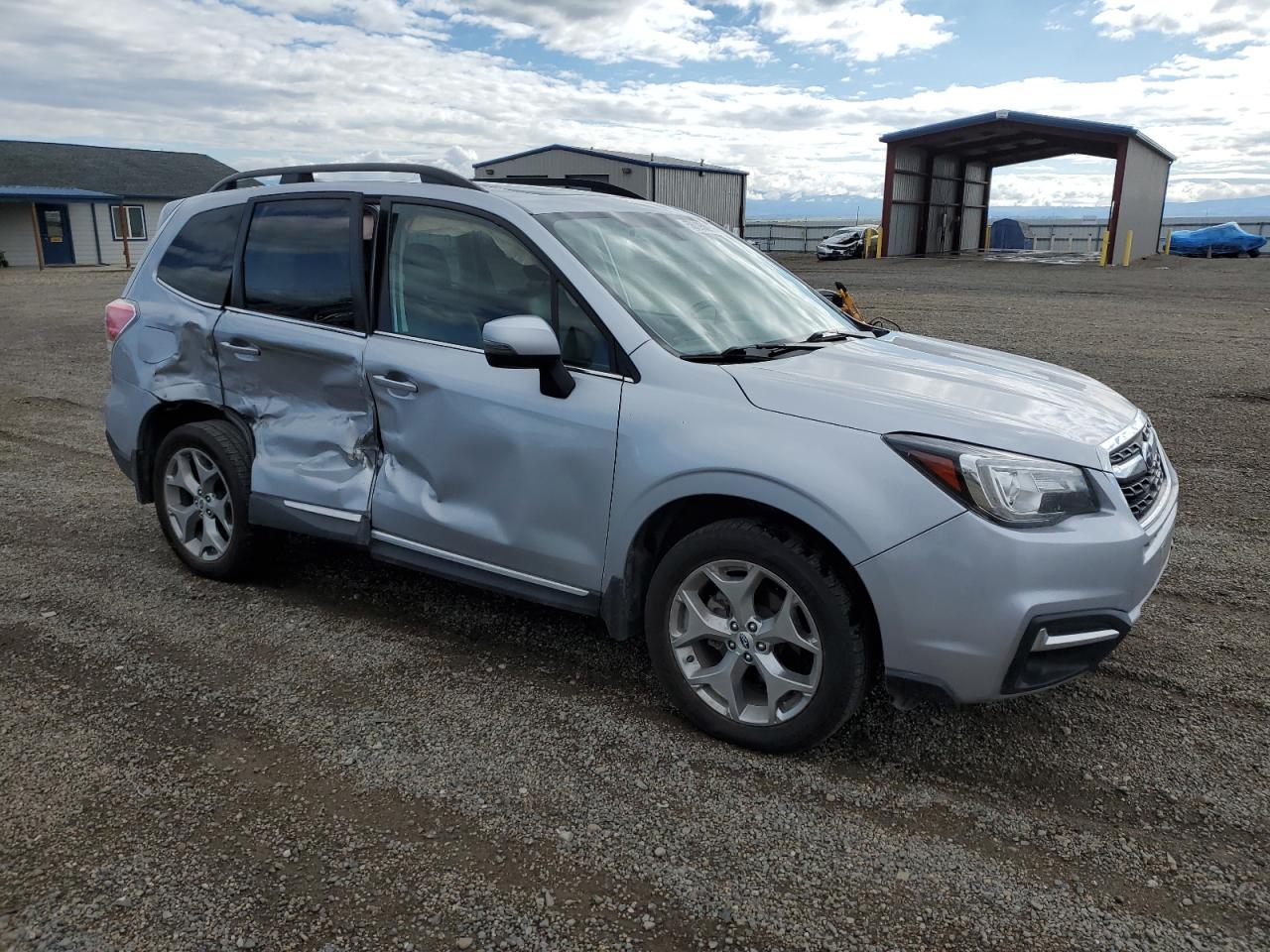 Subaru Forester 2.5i Touring Image 11