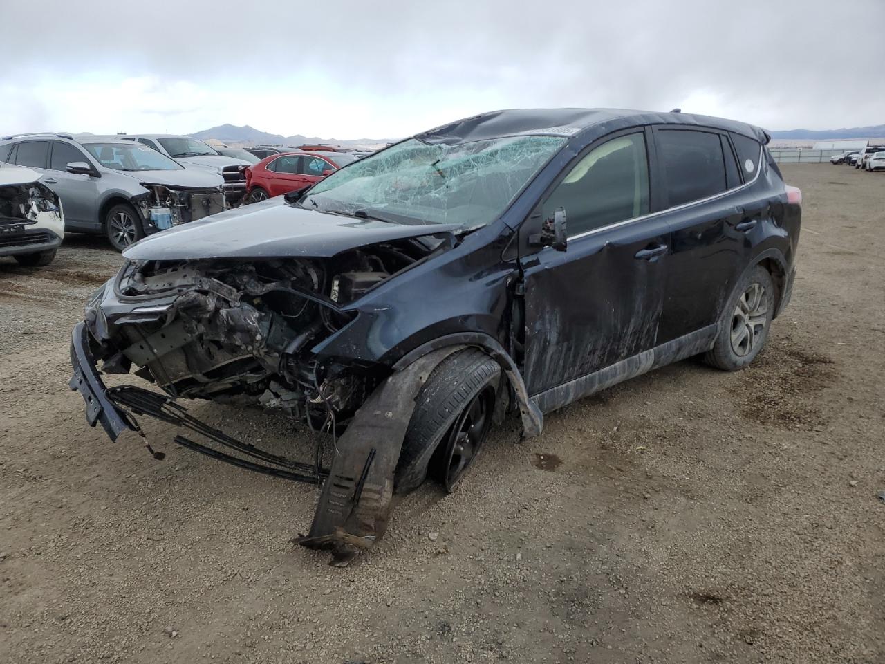 Toyota RAV4 Le Image 1