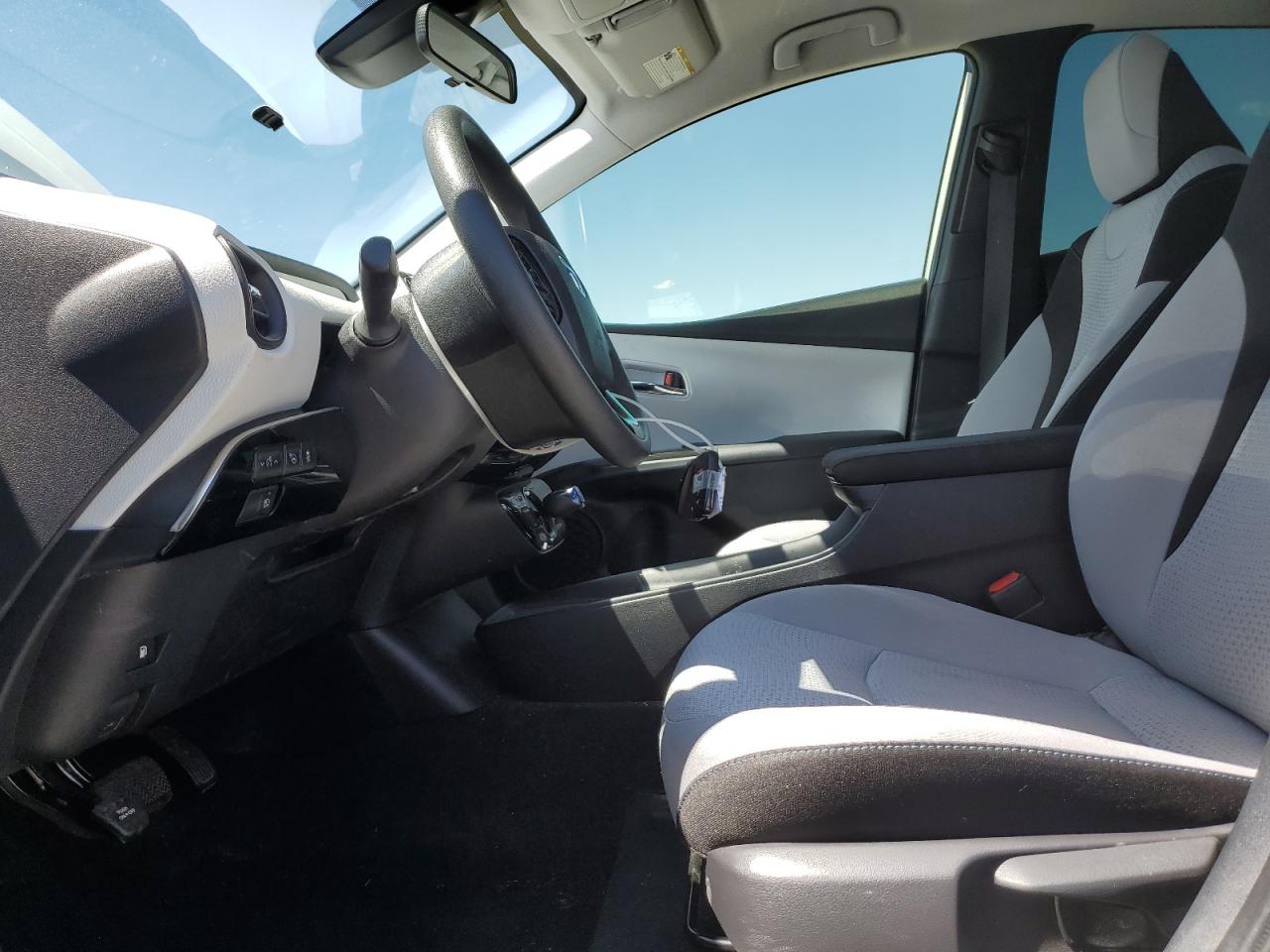 Toyota Prius Night Shade Image 3