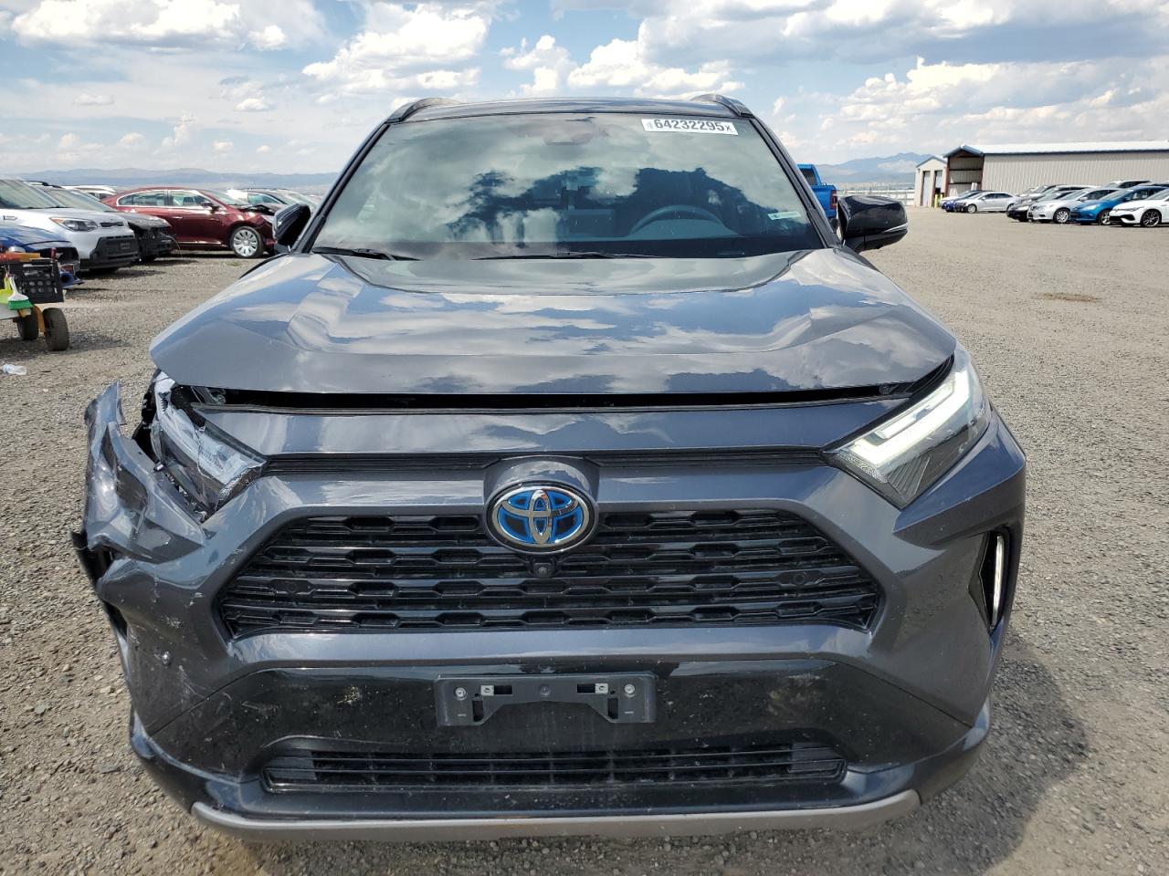 Toyota RAV4 Xse Image 13