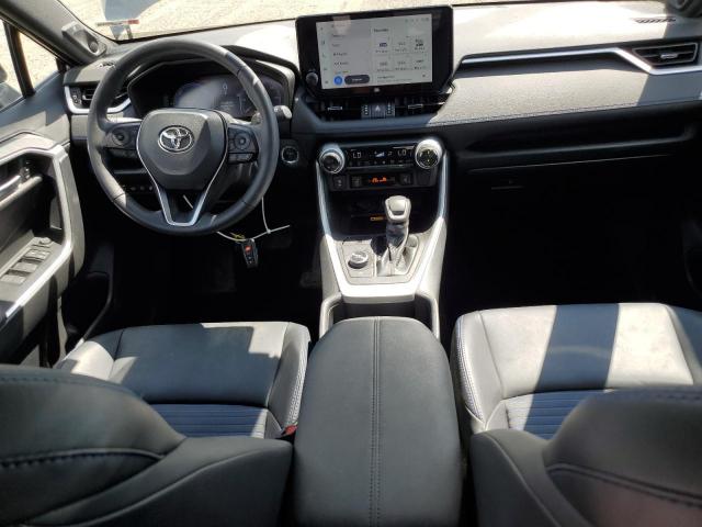 Toyota RAV4 Xse Image 5