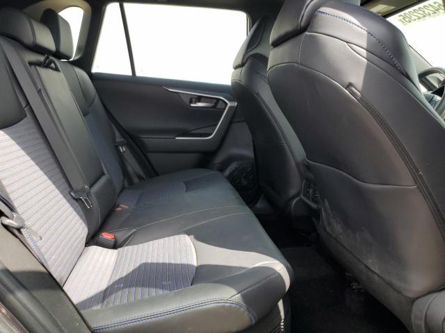 Toyota RAV4 Xse Image 7