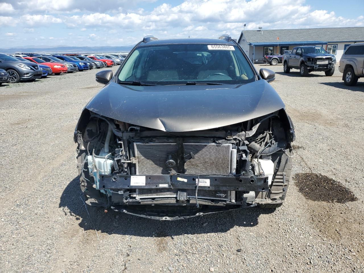 Toyota RAV4 Xle Image 4