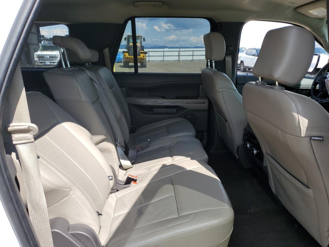 Ford Expedition Max Xlt Image 4