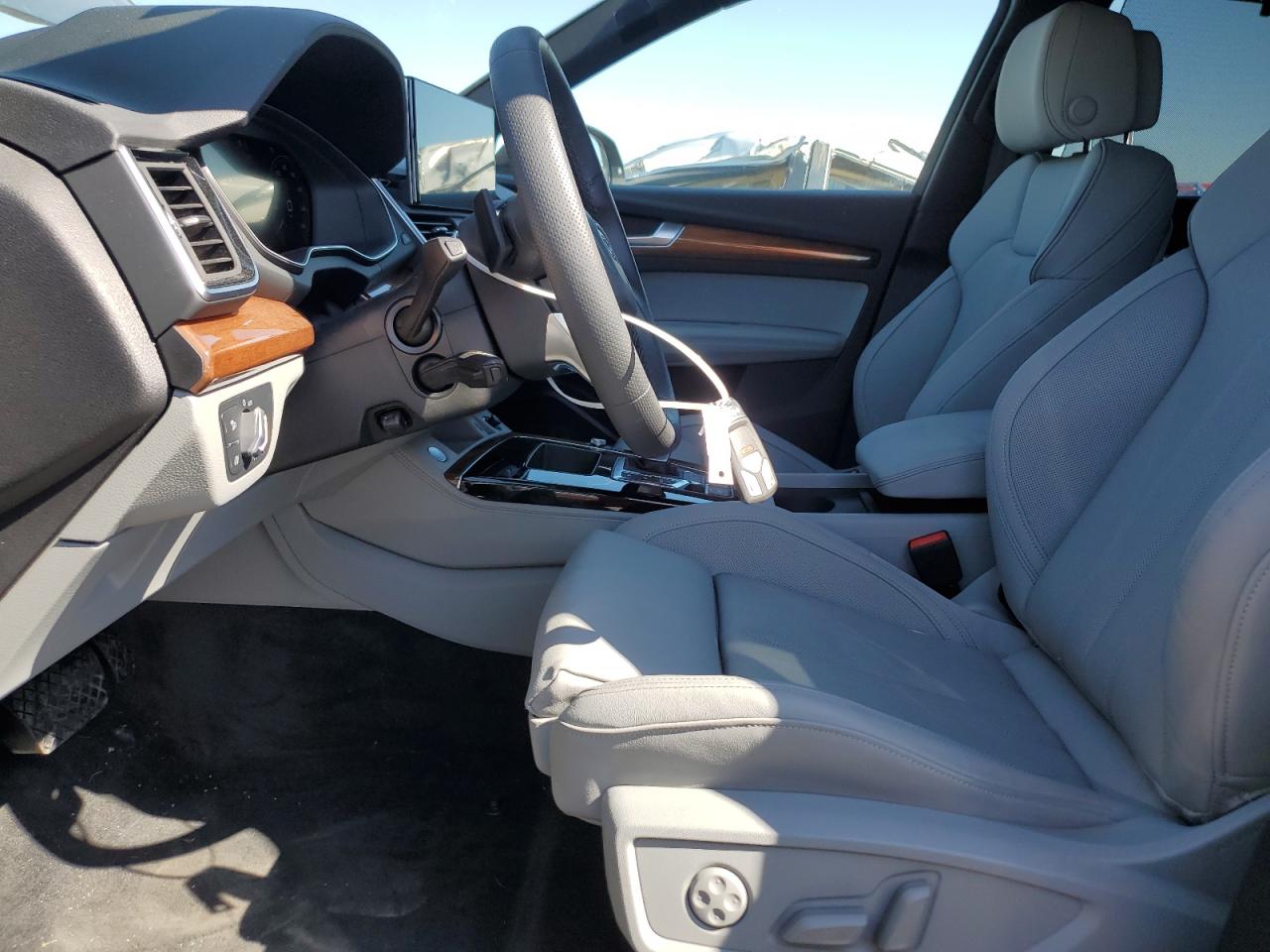 Audi Q5 Premium Plus 55 Image 4