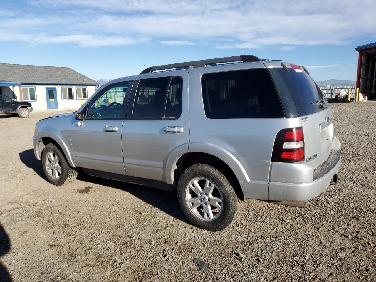 Ford Explorer Xlt Image 4