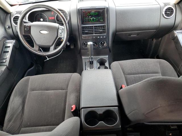 Ford Explorer Xlt Image 8