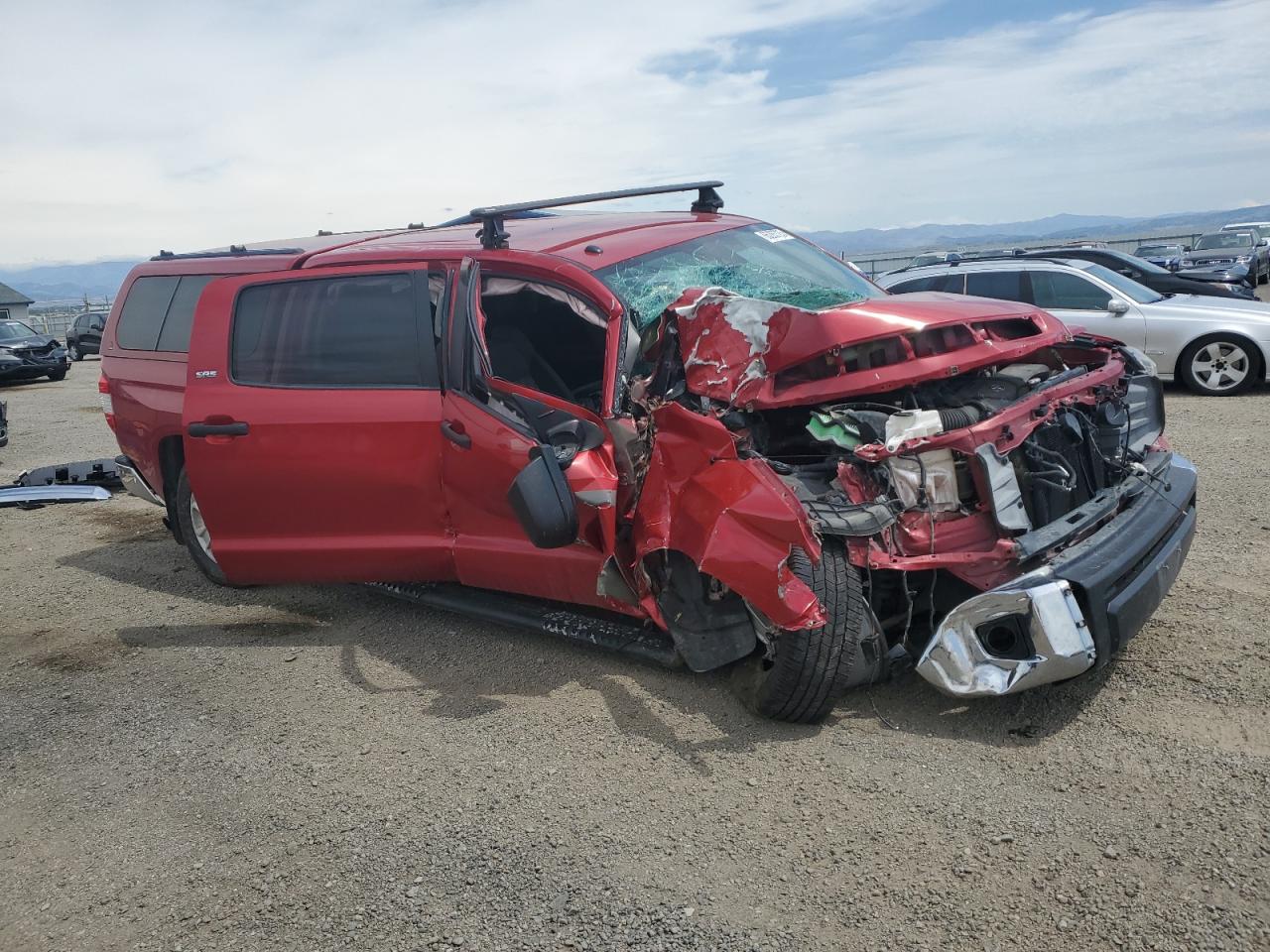 Toyota Tundra Crewmax Sr5 Image 3