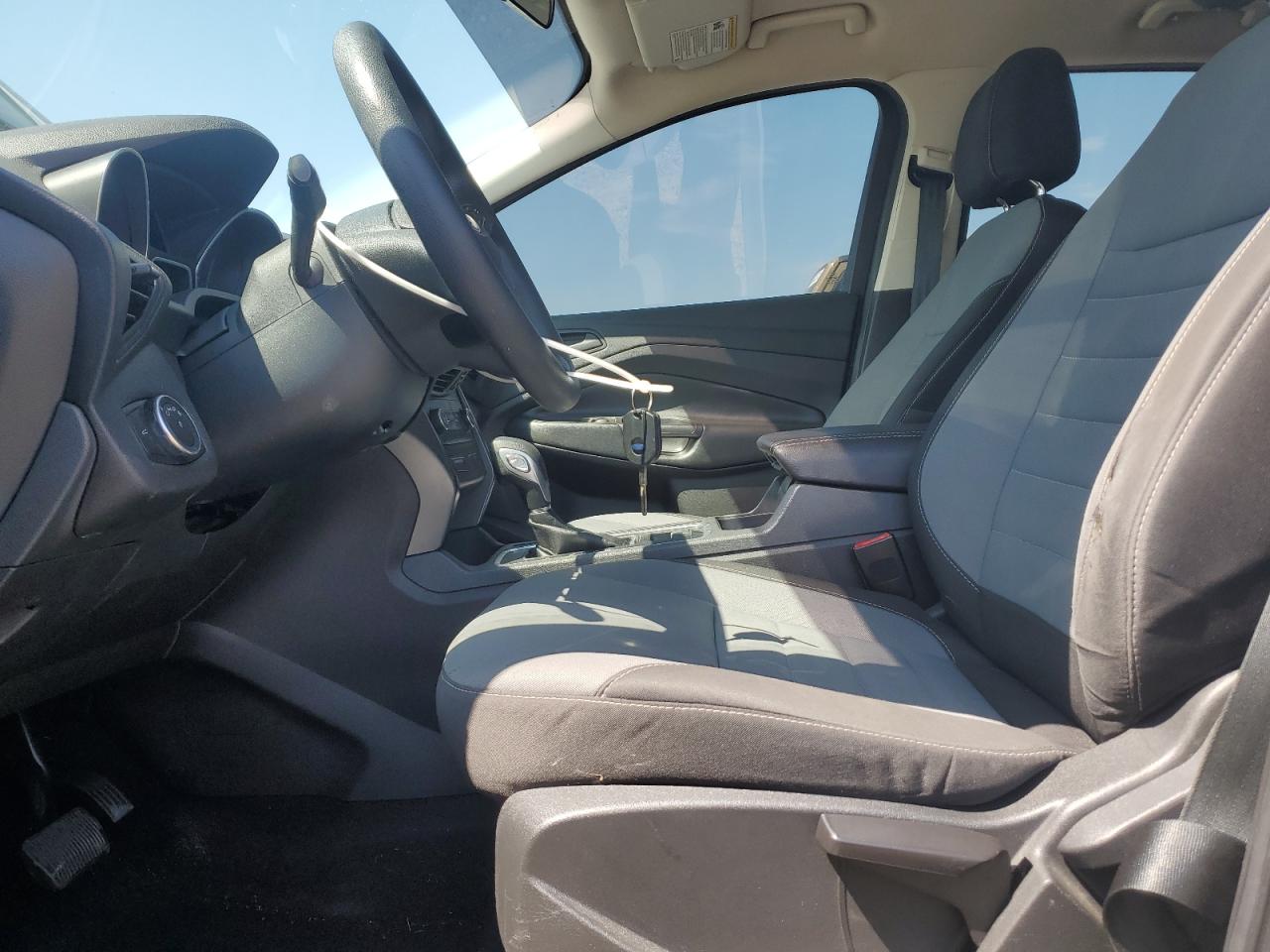 Ford Escape S Image 8