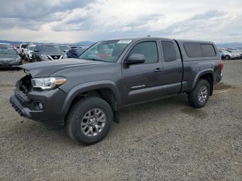  Salvage Toyota Tacoma