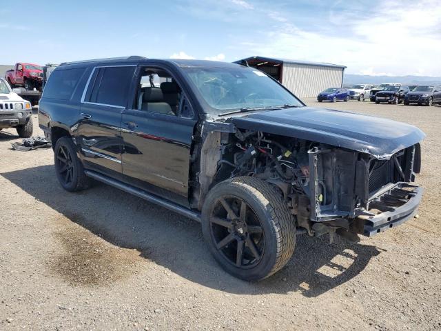 GMC Yukon Denali Image 9