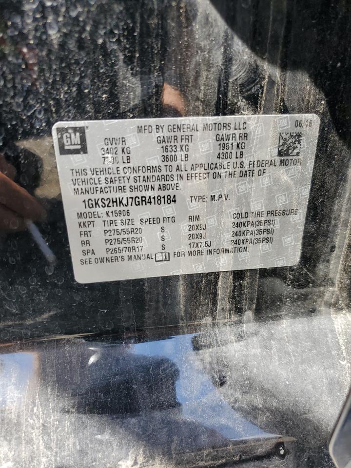 GMC Yukon Denali Image 14