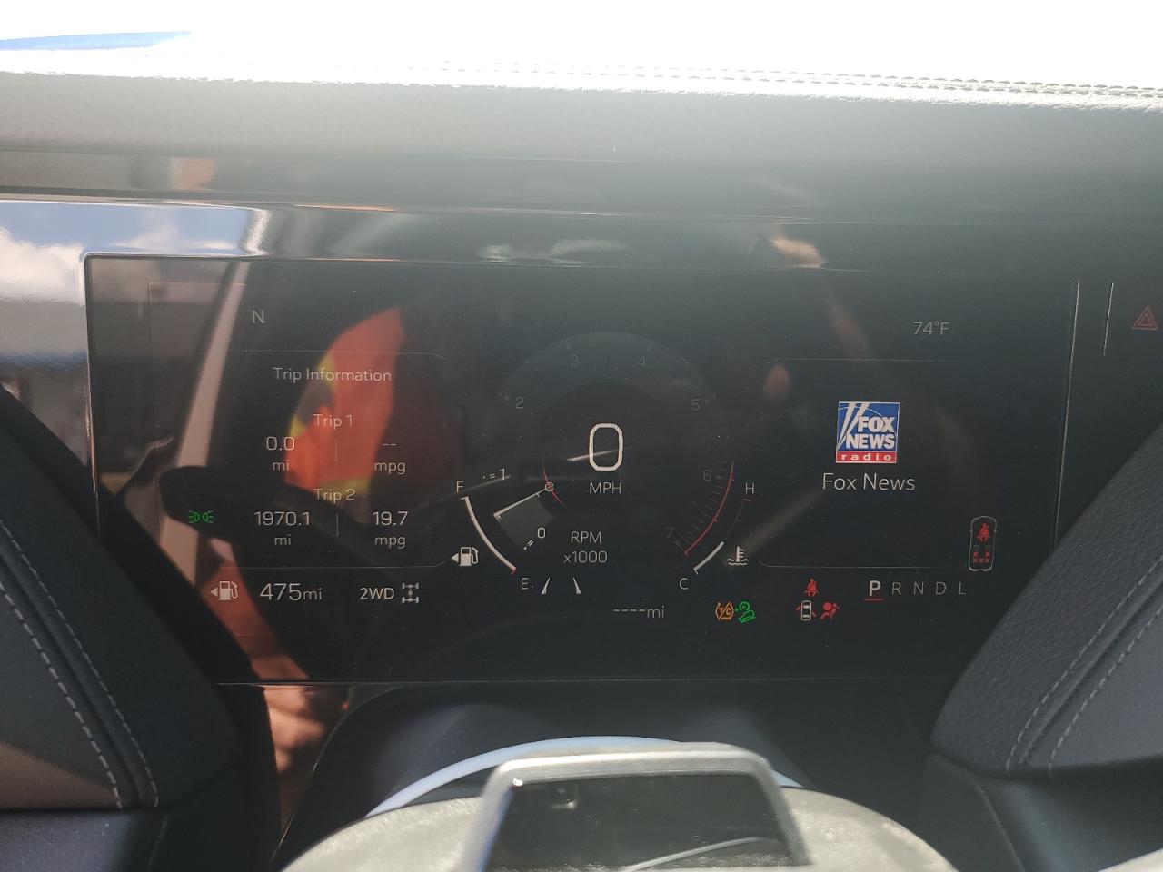 GMC Yukon Denali Image 10