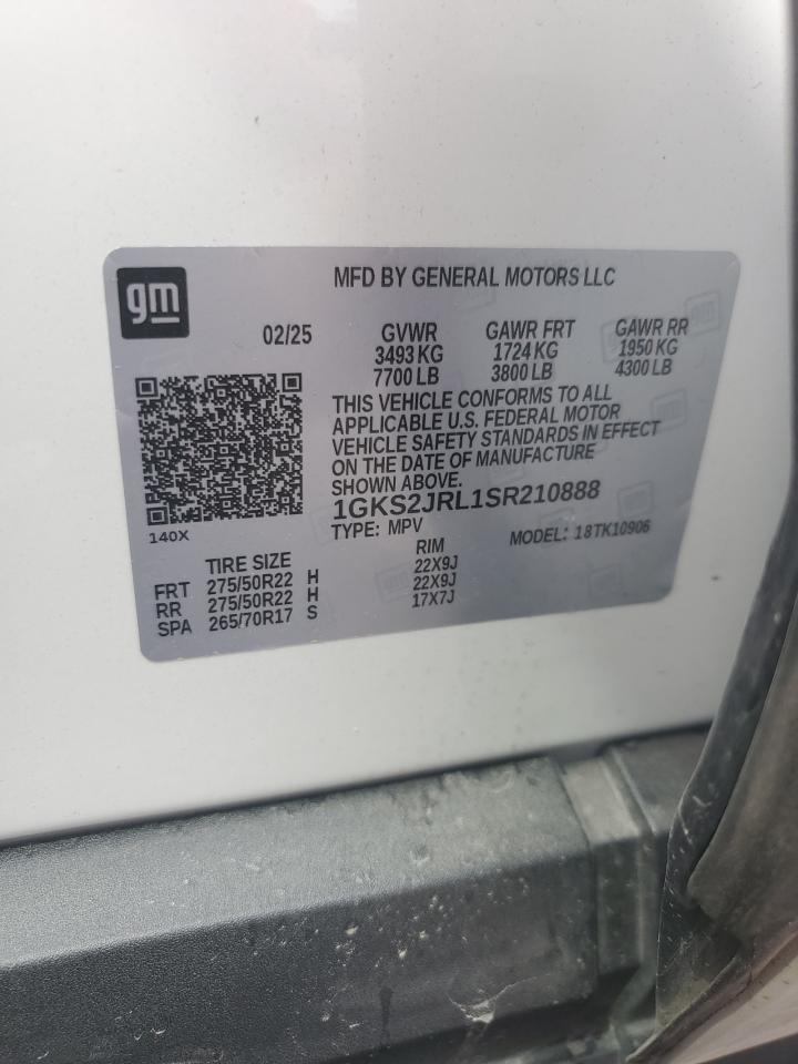 GMC Yukon Denali Image 12