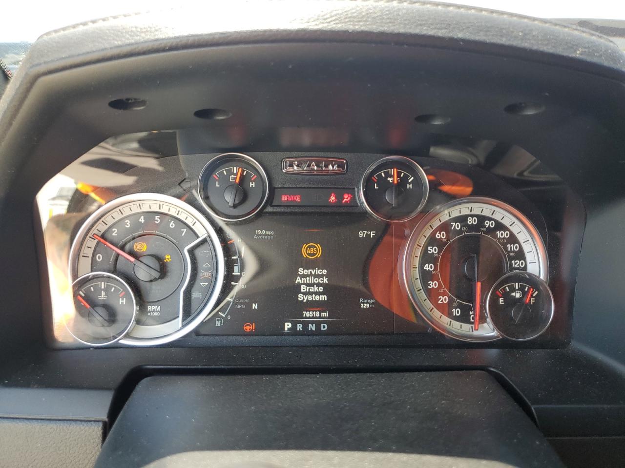 Ram 1500 Sport Image 11