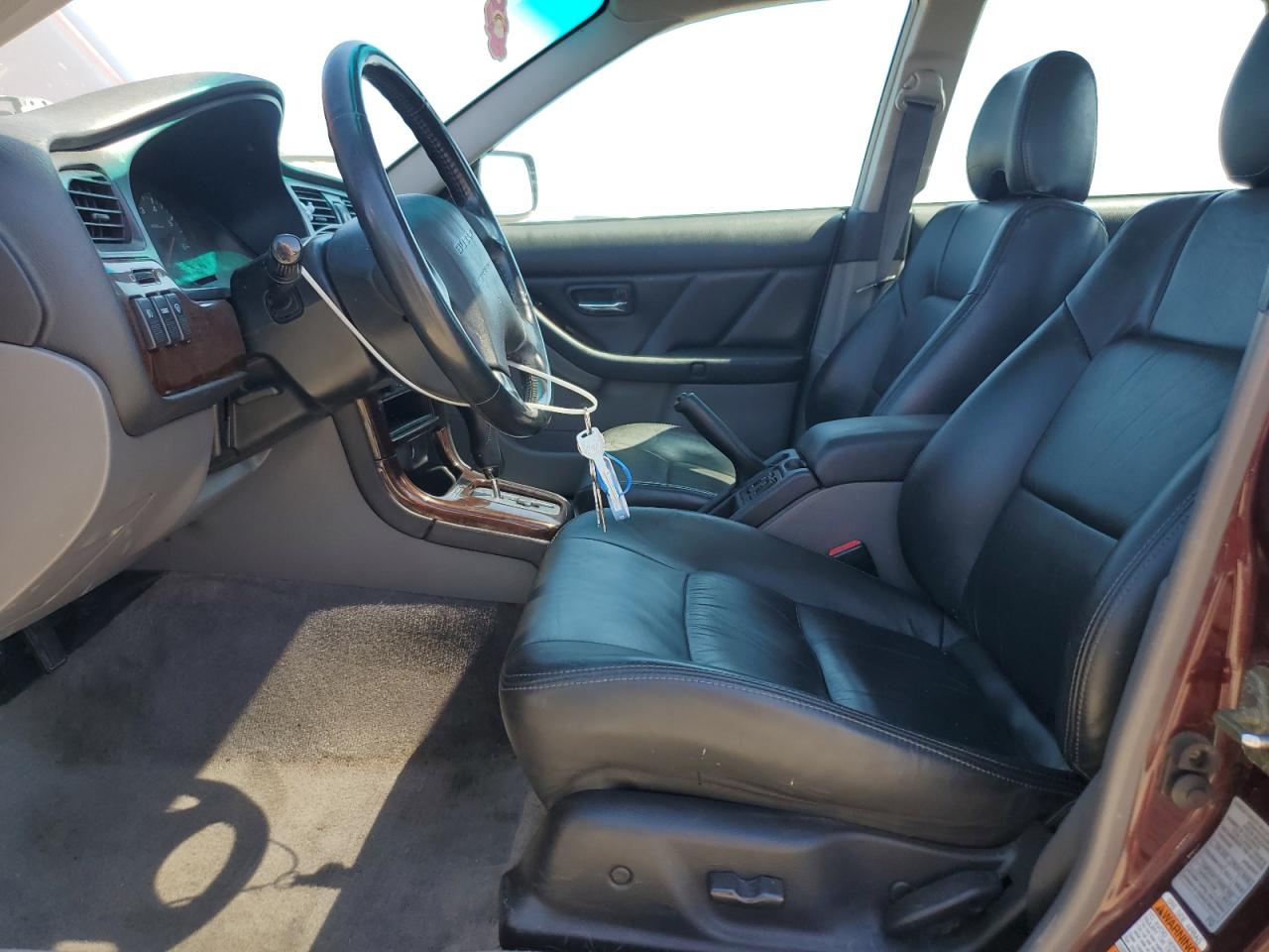 Subaru Legacy Outback Limited Image 10