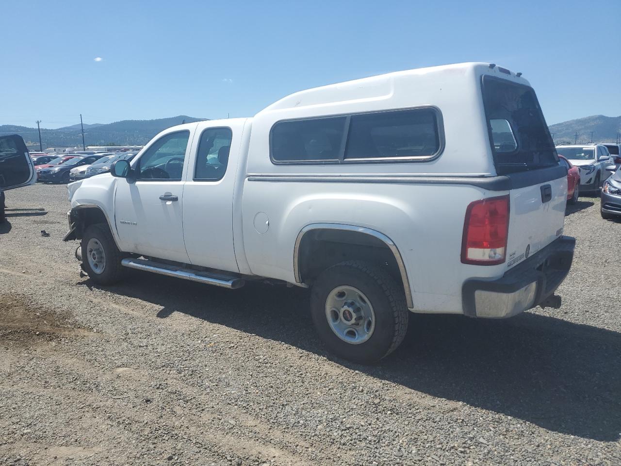 GMC Sierra K2500 Heavy Duty Image 8