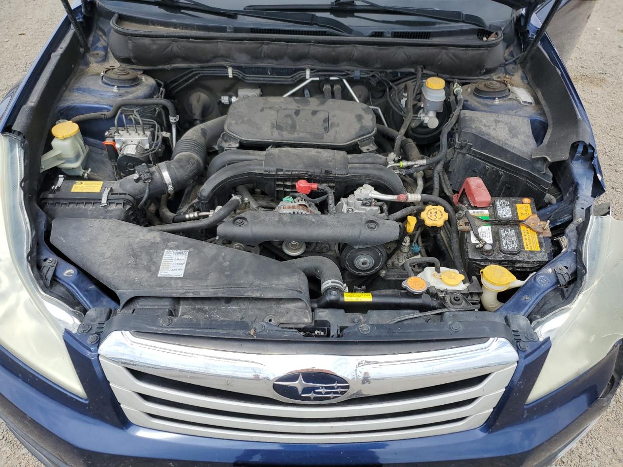 Subaru Outback 2.5i Premium Image 11