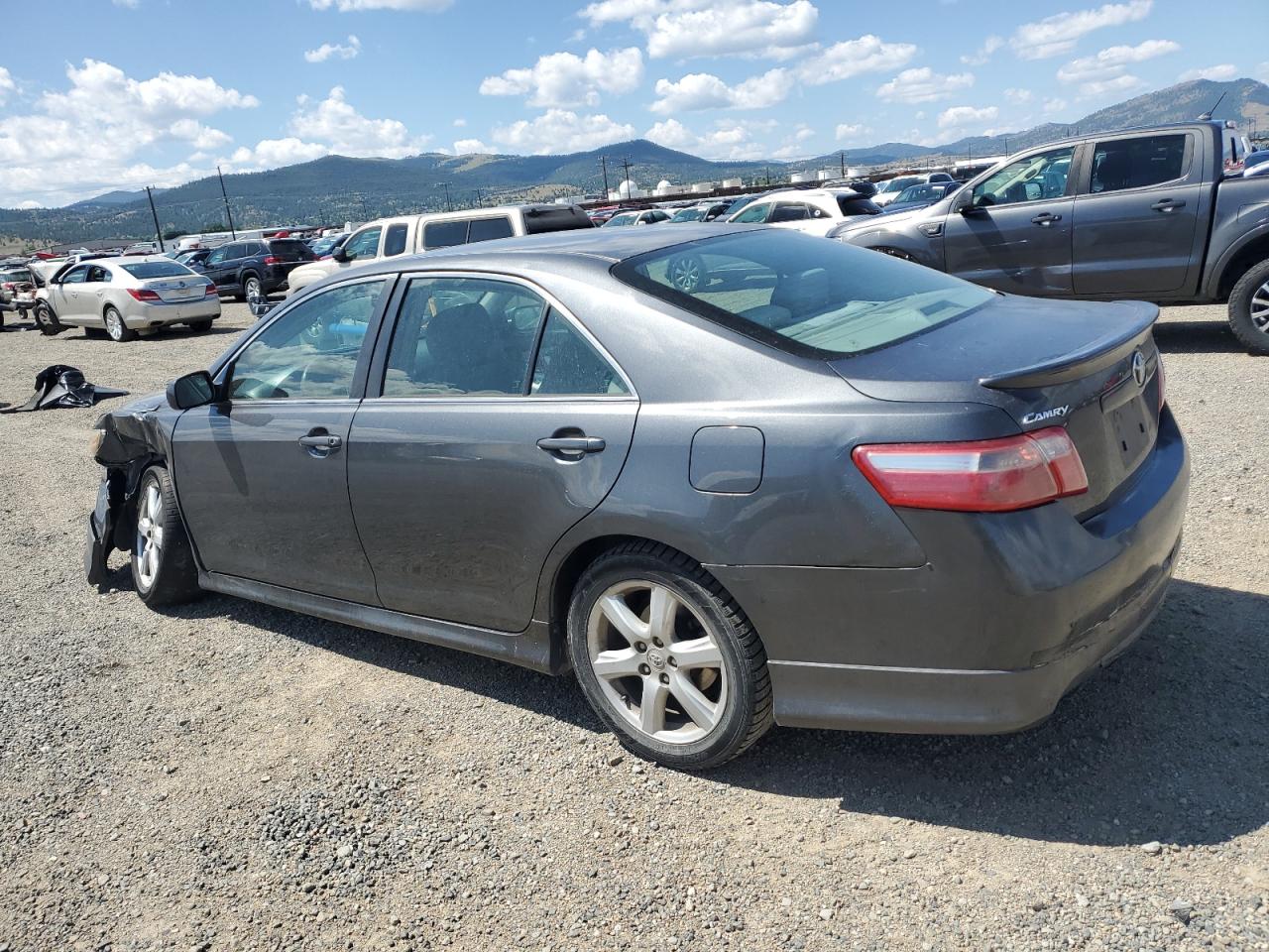 Toyota Camry Ce Image 12