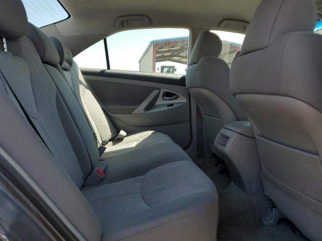 Toyota Camry Ce Image 8