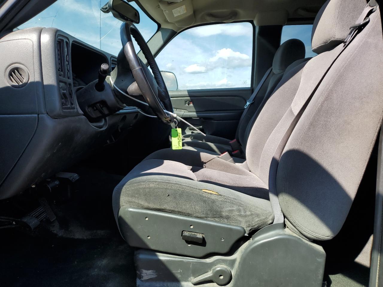 GMC Sierra K2500 Heavy Duty Image 8