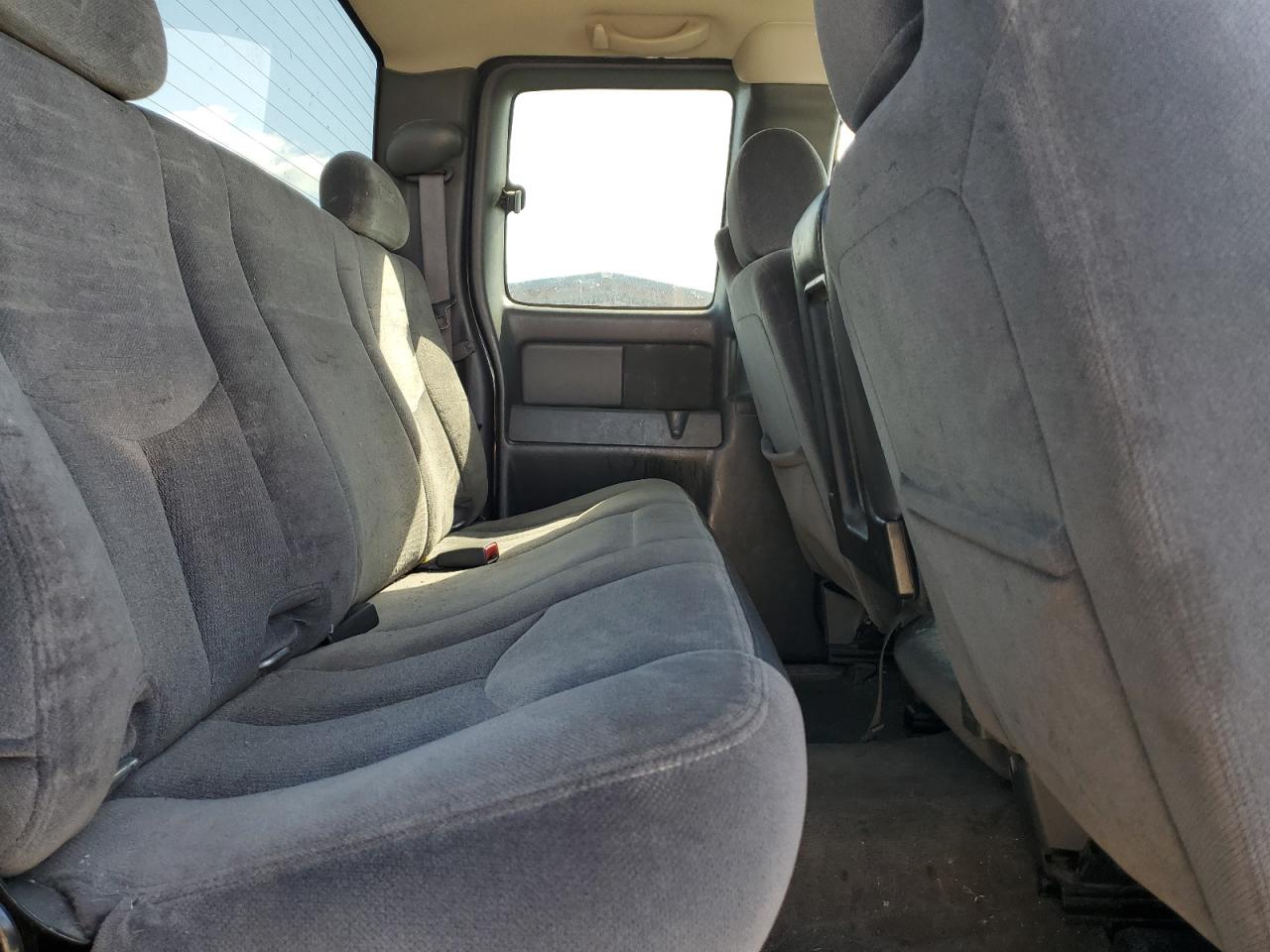 GMC Sierra K2500 Heavy Duty Image 10