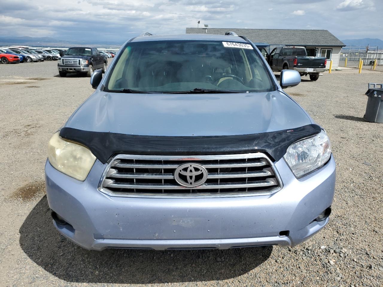 Toyota Highlander Limited Image 2