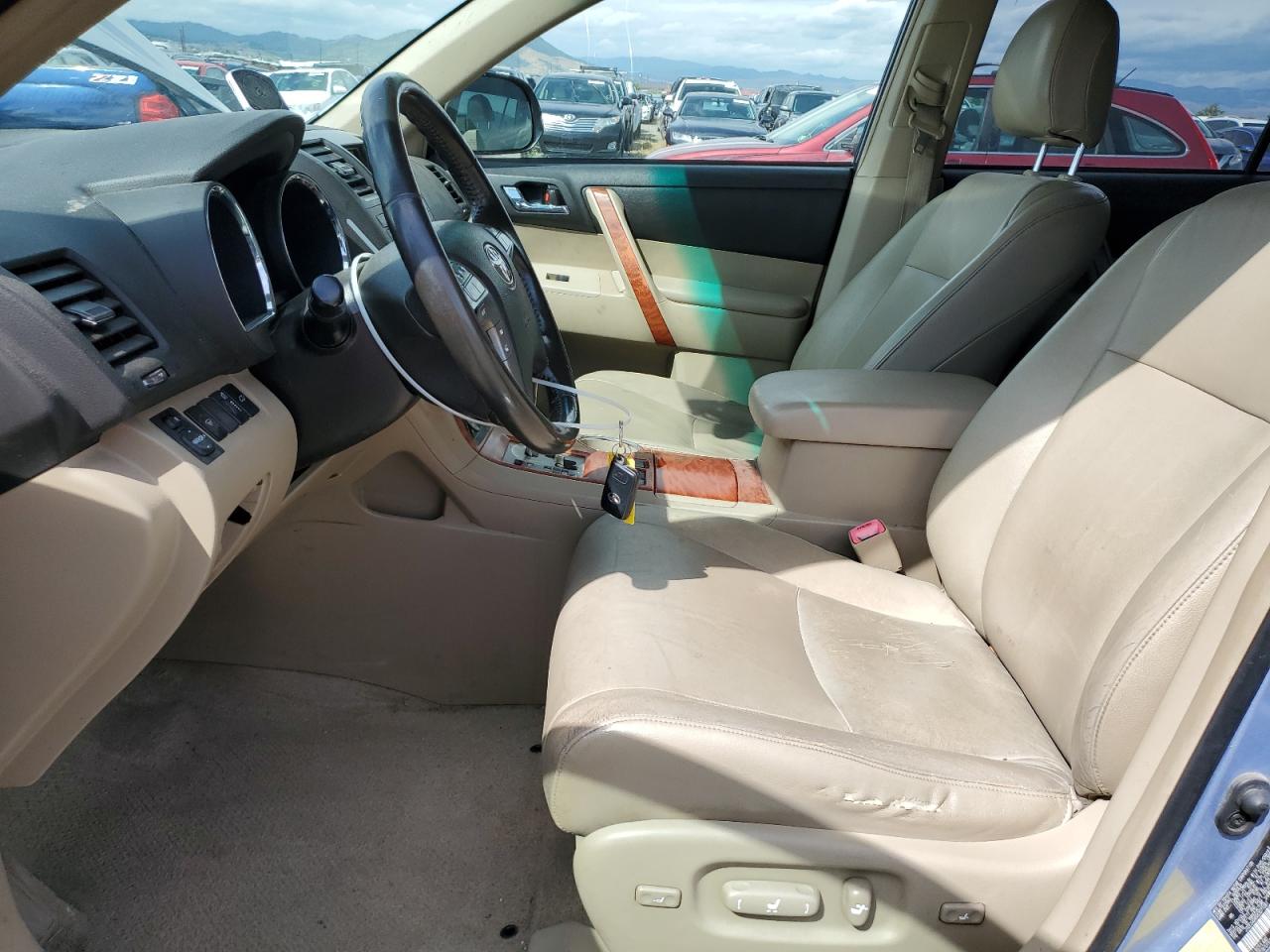 Toyota Highlander Limited Image 4