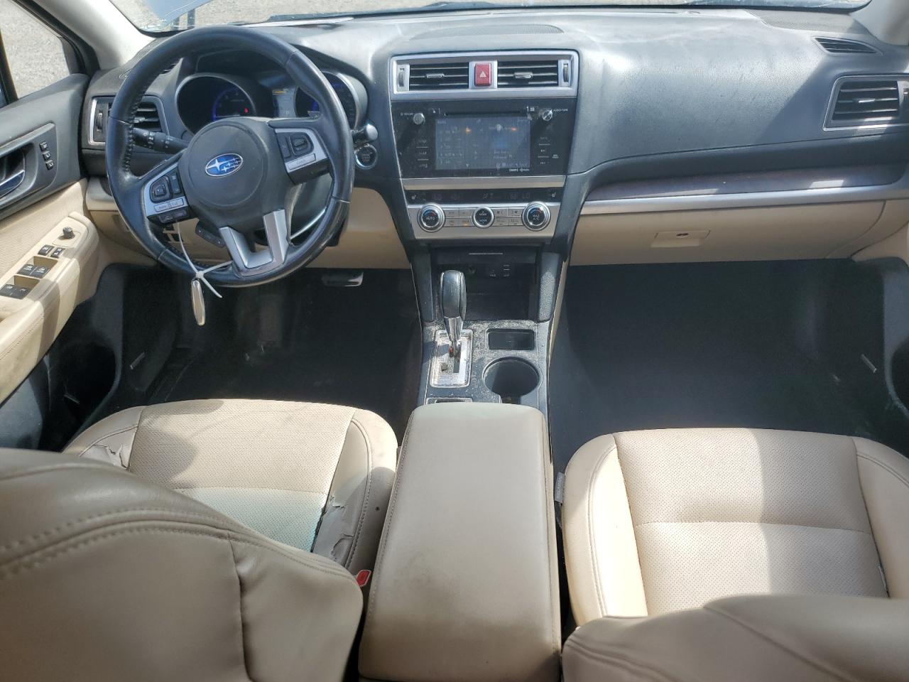 Subaru Outback 2.5i Limited Image 6