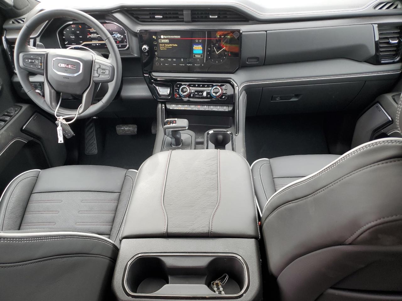 GMC Sierra K1500 At4x Image 3