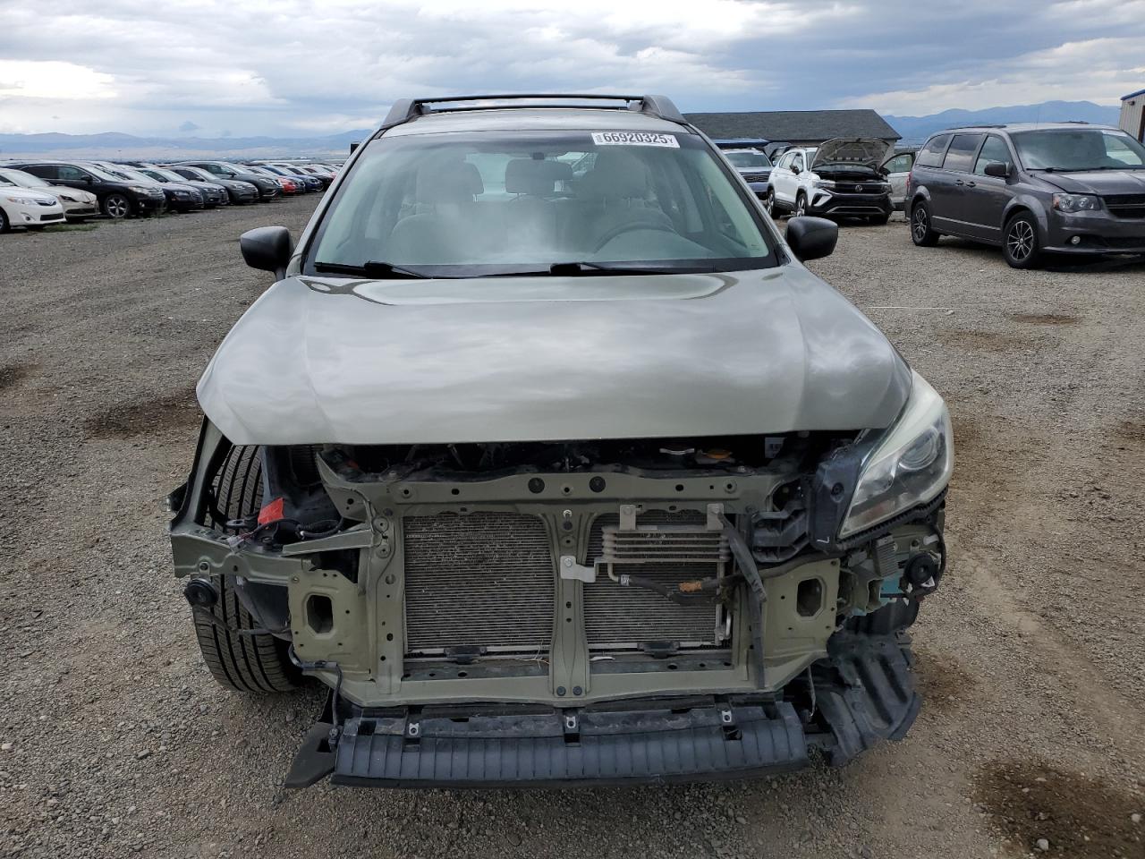 Subaru Outback 2.5i Image 7