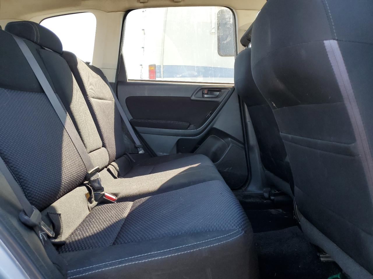 Subaru Forester 2.5i Premium Image 10